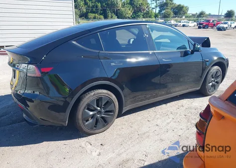 2024 Tesla Model Y Long Range Dual Motor All-Wheel Drive/Rwd из США, поврежденный, VIN 7SAYGDED8RF205908
